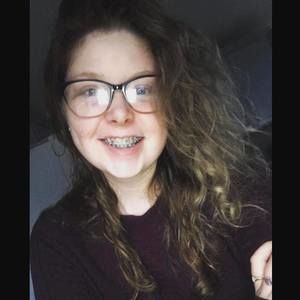 Meet your Posher, Courtney